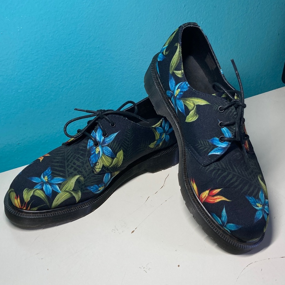 Dr Martens Floral Patterned Lace Up Shoes Size 39 Womens 8.5 New & Unworn - Picture 4 of 15